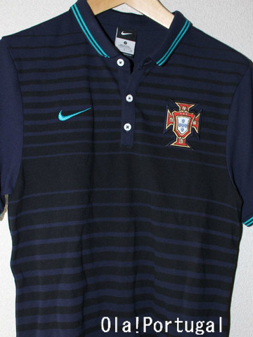ポルトガル土産:サッカーポルトガル代表グッズ(ポロシャツ)