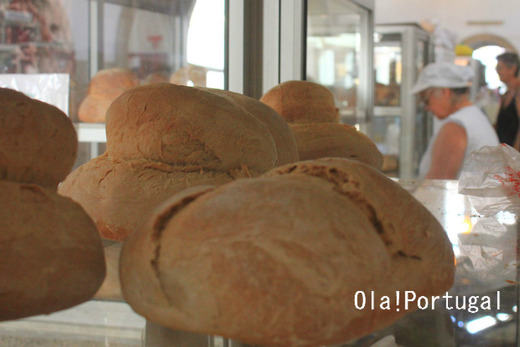 ポルトガルの田舎のパン屋さん：Ola! Portugal