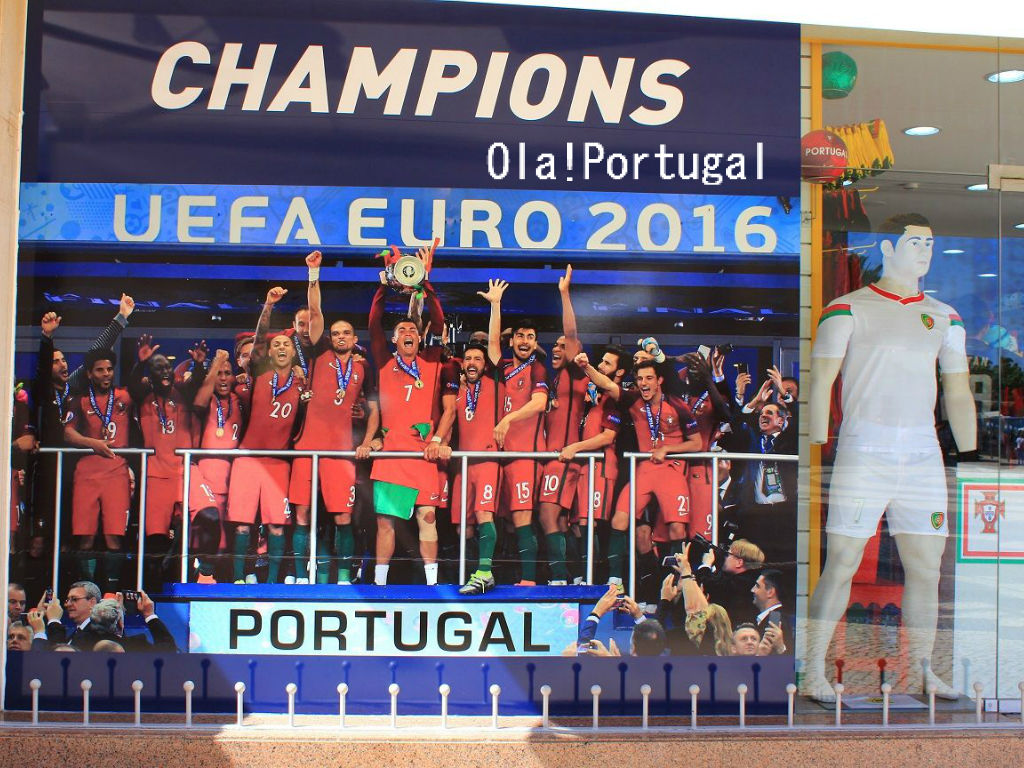 ポルトガル土産 サッカーグッズ16 Ola Portugal 与茂駄 よもだ とれしゅ オラ ポルトガルのブログ
