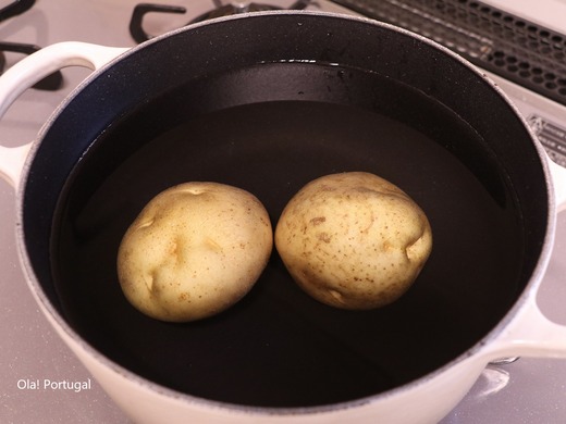 ポルトガル料理レシピ:タコの炭火焼き
