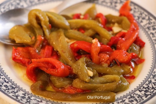 ポルトガル料理:Salada de pimentos assados