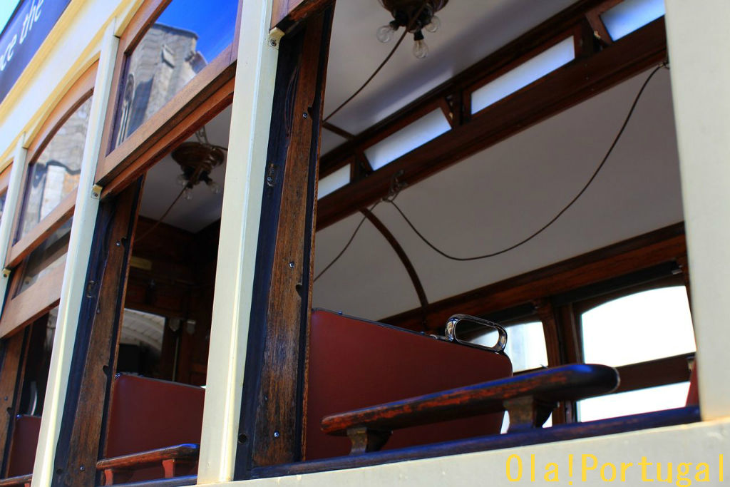 ポルトの路面電車に乗ってみた : Ola! Portugal 与茂駄（よもだ）とれ