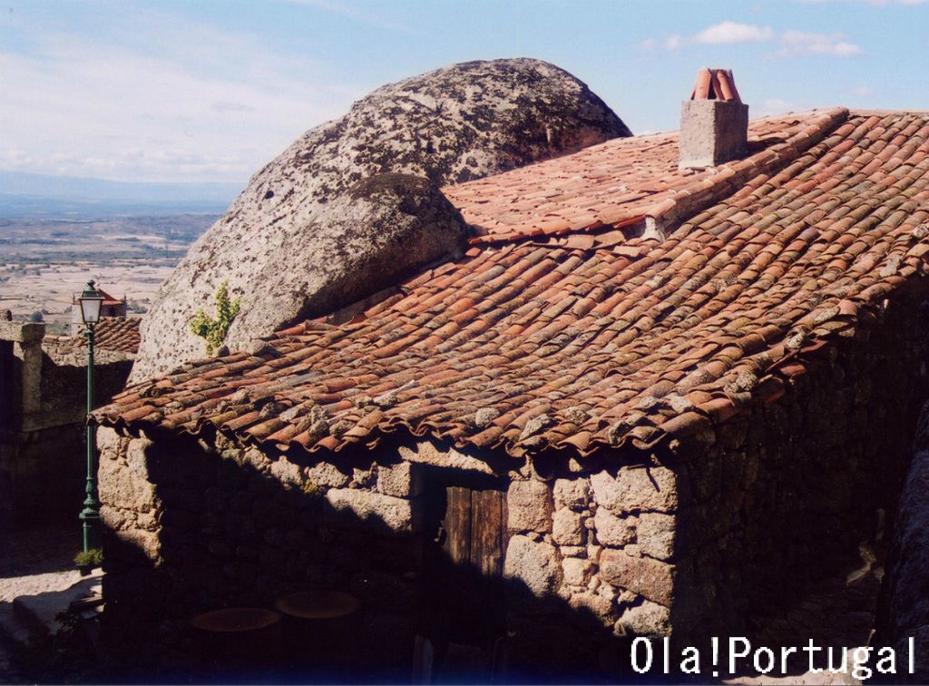 世界の住まい大図鑑 にポルトガルの写真を提供 Ola Portugal 与茂駄 よもだ とれしゅ オラ ポルトガルのブログ 世界の住まい大図鑑 にポルトガルの写真を提供 Ola Portugal 与茂駄 よもだ とれしゅ オラ ポルトガルのブログ