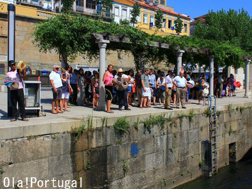 ドウロ川クルーズに行って来た 6 寄港地レグアまで Ola Portugal 与茂駄 よもだ とれしゅ オラ ポルトガルのブログ ドウロ川クルーズに行って来た 6 寄港地レグアまで Ola Portugal 与茂駄 よもだ とれしゅ オラ ポルトガルのブログ