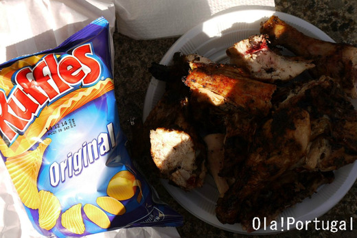 ポルトガルのお祭り屋台：鶏のＢＢＱ