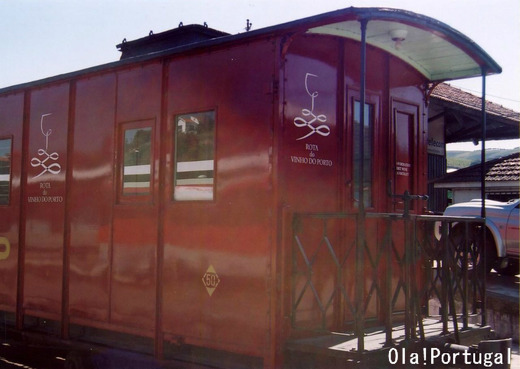 ポルトガル鉄道写真:ポートワイン車両