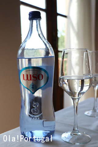 ポルトガル料理:ミネラルウォーターのLuso ルーゾ