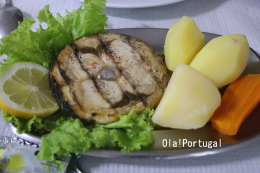 ポルトガルの魚料理：Espadarte Grelhado