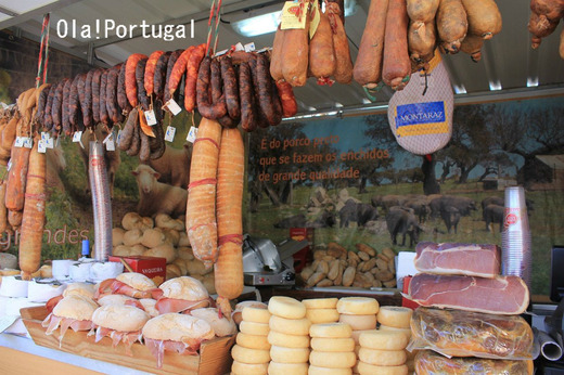 ポルトガルのお祭り屋台：マルヴァオンの栗祭り