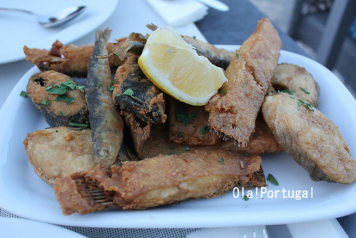 ポルトガル料理：Fritada Mista de Peixe 魚のフライ