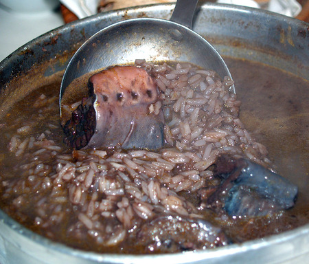 ポルトガル料理:Arroz de Lampreia アロース・デ・ランプレイア