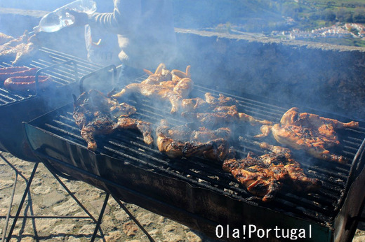 ポルトガルのお祭り屋台:チキンおBBQ