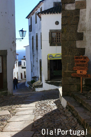Feira da Castanha (Marvao) フェイラ・ダ・カスターニャ
