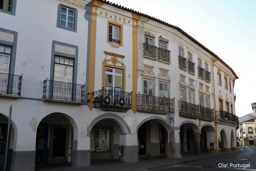 Evora, Portugal, Ola! Portugal