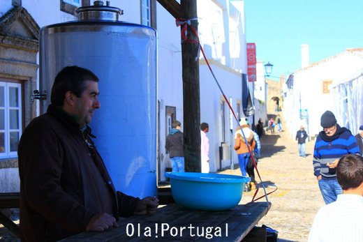 ポルトガル・マルヴァオンの栗祭り
