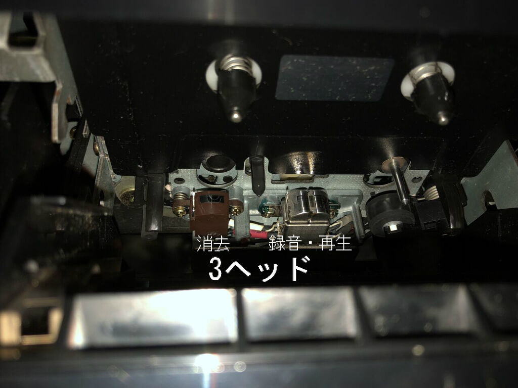 TEAC V-680 カセットデッキ ベルト交換 1回目 : 古いオーディオ TEAC V-680 カセットデッキ ベルト交換 1回目 : 古いオーディオ
