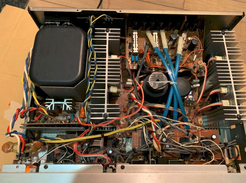 YAMAHA A-7a プリメインアンプJUNK品修理4回目 : 古い YAMAHA A-7a プリメインアンプJUNK品修理4回目 : 古い