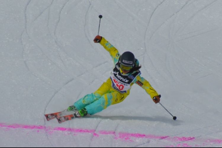 第53回全日本スキー技術選手権大会 決勝最終日情報 Snow Dancer