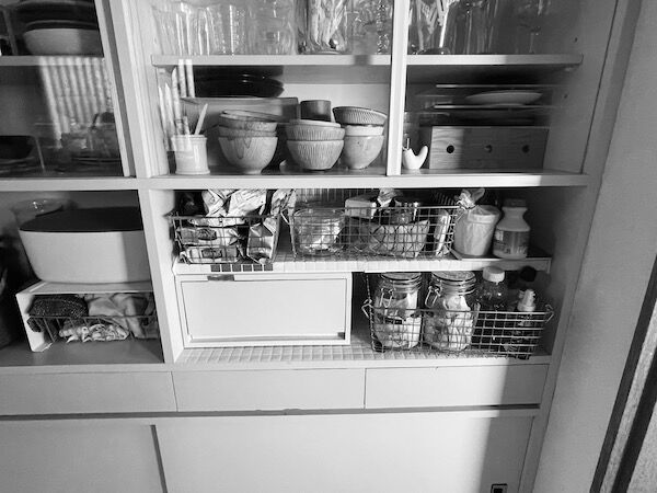 リバウンドした収納を見直し キッチンの古い食器棚を 今度こそ 快適化 後 古く小さく愛しいわが家 北欧家具とのくらし Powered By ライブドアブログ