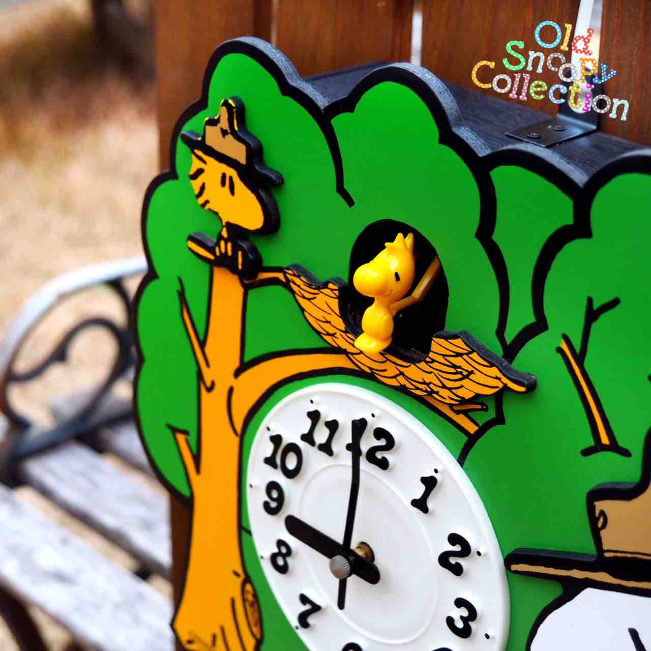 Citizen character clock : The Old Snoopy Collection