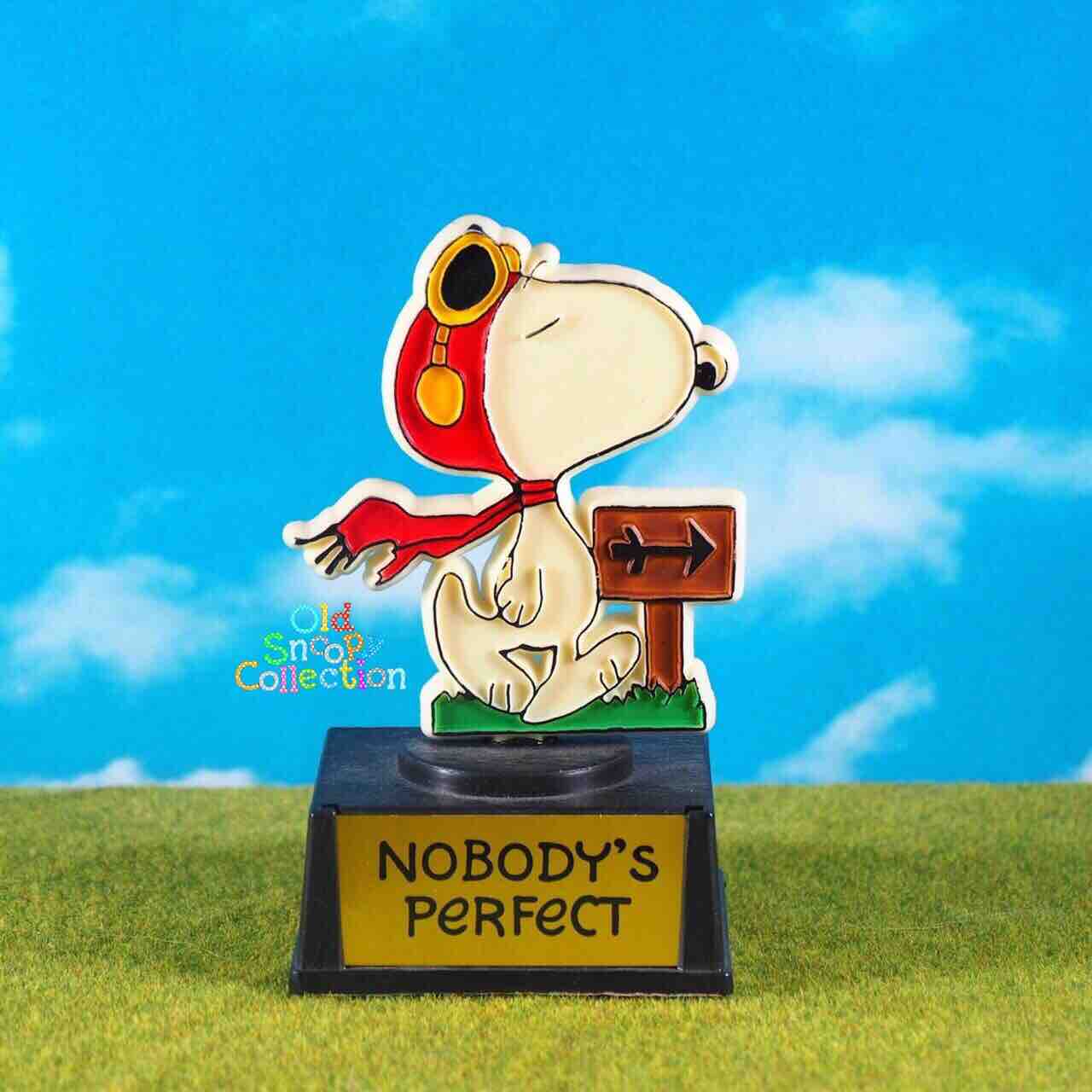 Aviva Message Trophy Nobody's Perfect 1980s : The Old Snoopy
