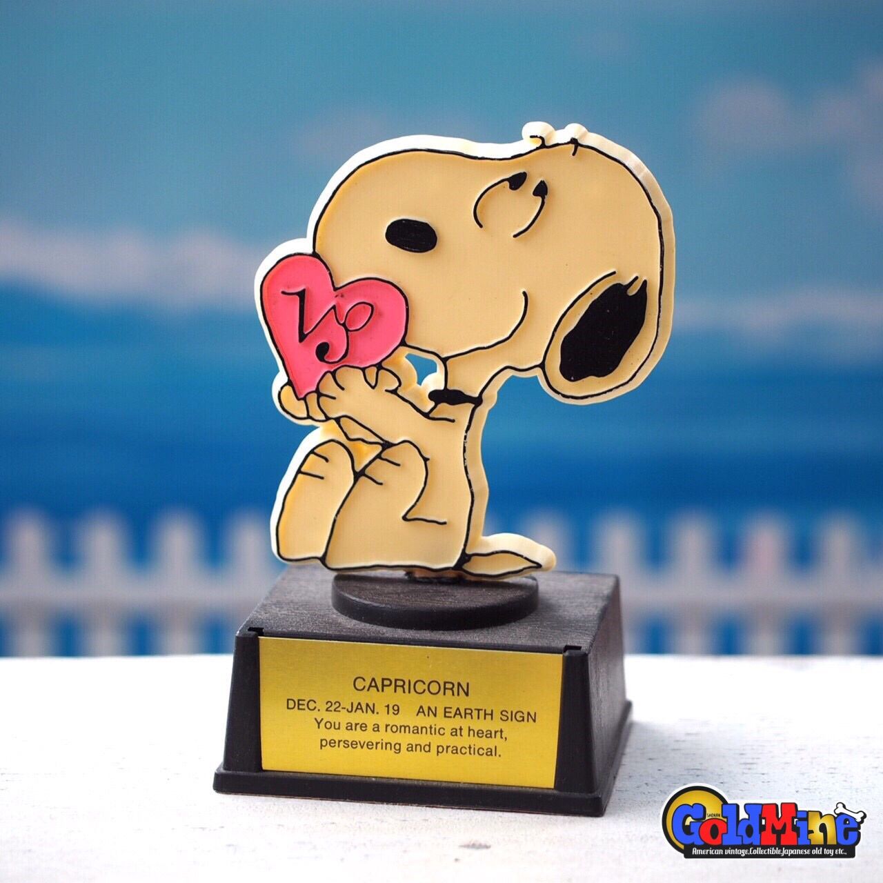 スヌーピー トロフィー スヌーピーの星座トロフィー やぎ座 1980s : The Old Snoopy