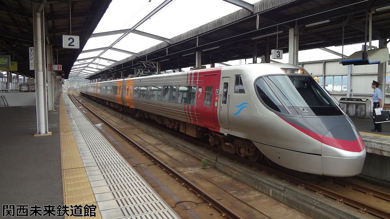 四国８０００系　しおかぜ 8000系 #8000系電車 #8000系しおかぜ #特急しおかぜ #jr四国