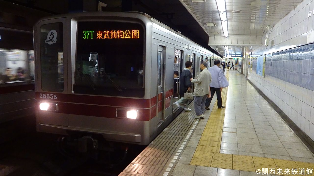 東京メトロ日比谷線を走る東武20000系 : 関西と風景と未来のブログ