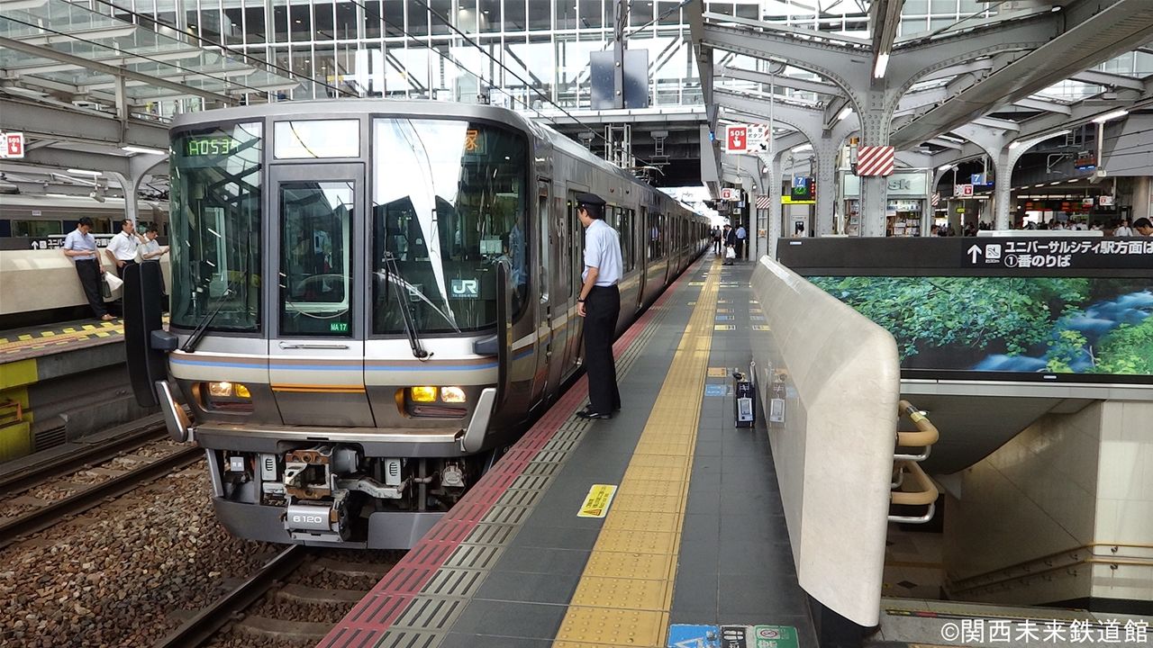 転落防止幌が設置された223系6000番台 : 関西と風景と未来のブログ