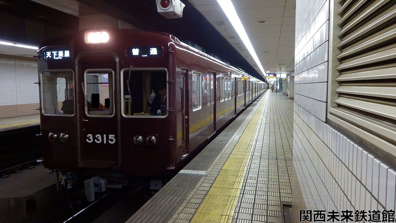 堺筋線を走る阪急3300系(更新車/未更新車)・5300系 : 関西と風景と未来
