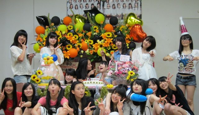 https://livedoor.blogimg.jp/omaeranews-idol/imgs/1/f/1f8d31ee.jpg