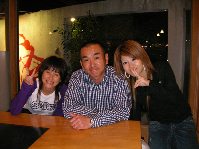https://livedoor.blogimg.jp/omaeranews-idol/imgs/2/3/235e3418.jpg