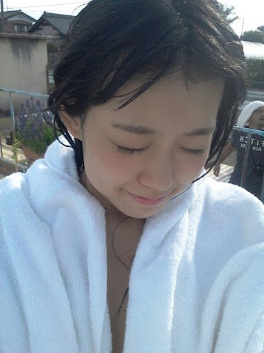 https://livedoor.blogimg.jp/omaeranews-idol/imgs/2/b/2bd54836.jpg
