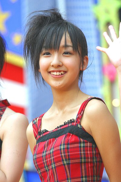 https://livedoor.blogimg.jp/omaeranews-idol/imgs/4/0/405f7406.jpg