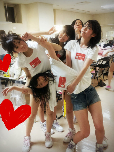 https://livedoor.blogimg.jp/omaeranews-idol/imgs/4/b/4bdfb36d.jpg