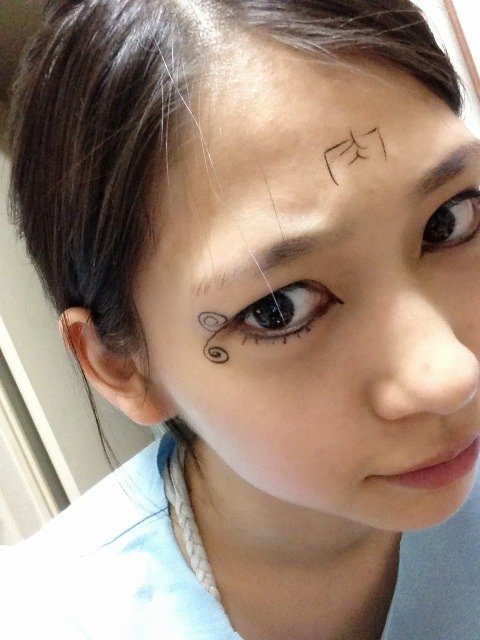 https://livedoor.blogimg.jp/omaeranews-idol/imgs/8/0/806539cb.jpg