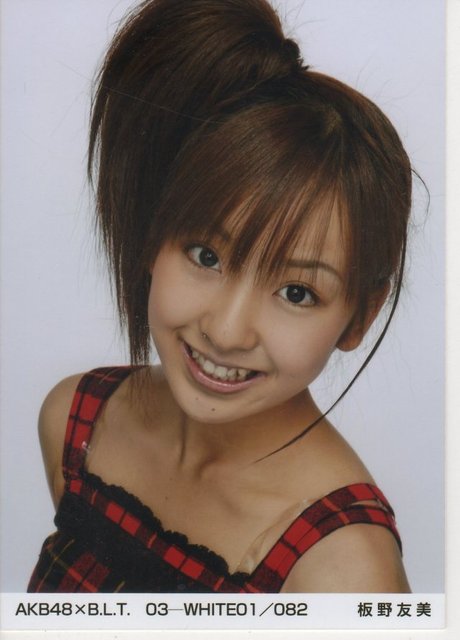 https://livedoor.blogimg.jp/omaeranews-idol/imgs/9/8/986e5615.jpg
