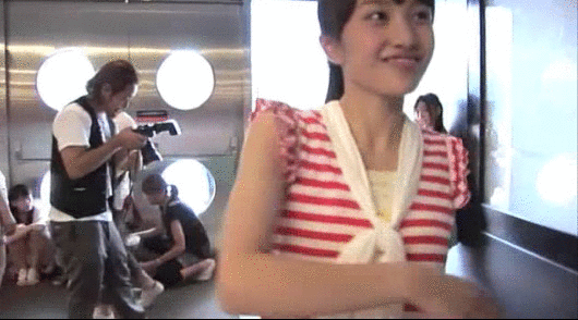 https://livedoor.blogimg.jp/omaeranews-idol/imgs/c/9/c9608dd9.gif