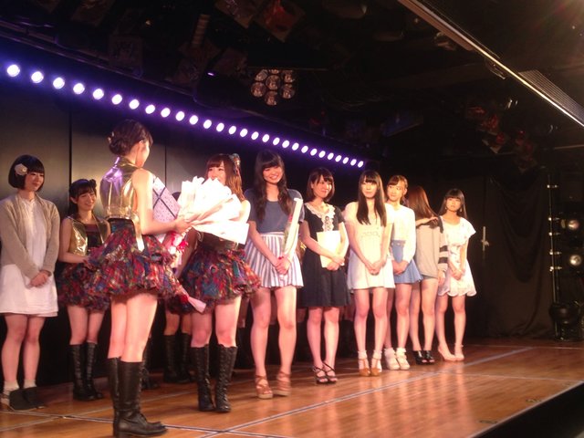 https://livedoor.blogimg.jp/omaeranews-idol/imgs/d/9/d95354a5.jpg
