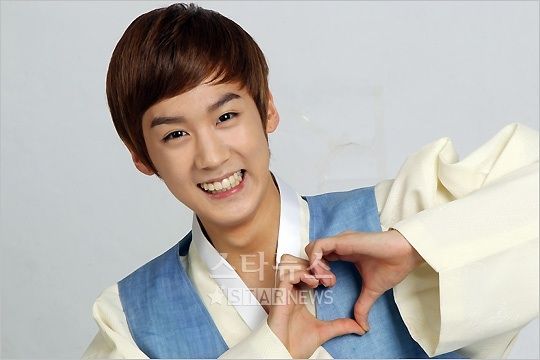 https://livedoor.blogimg.jp/omaeranews-idol/imgs/f/2/f2d7a375.jpg