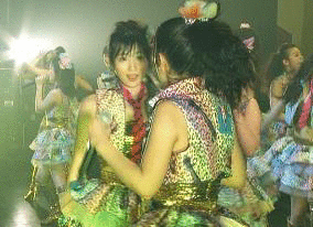 https://livedoor.blogimg.jp/omaeranews-idol/imgs/f/f/ff424f71.gif