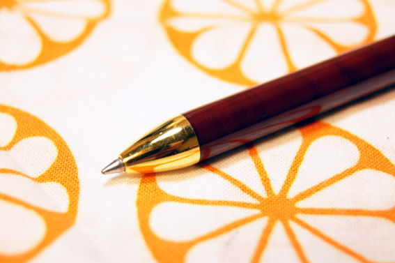 ゼブラ「シャーボ うるしゴールド 茶」レビュー : テーゲー日記 〜文具