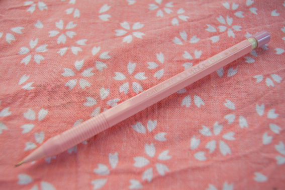 ZEBRA「KNOCK PENCIL M-1300」レビュー : テーゲー日記 〜文具と ZEBRA「KNOCK PENCIL M-1300」レビュー : テーゲー日記 〜文具と