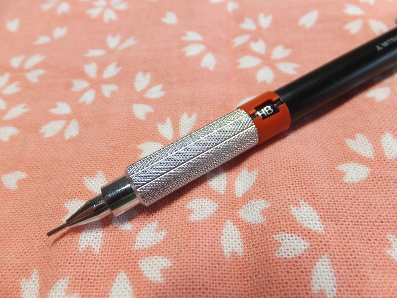 三菱鉛筆「uni Mx-552」レビュー : テーゲー日記 〜文具と万年筆のブログ〜