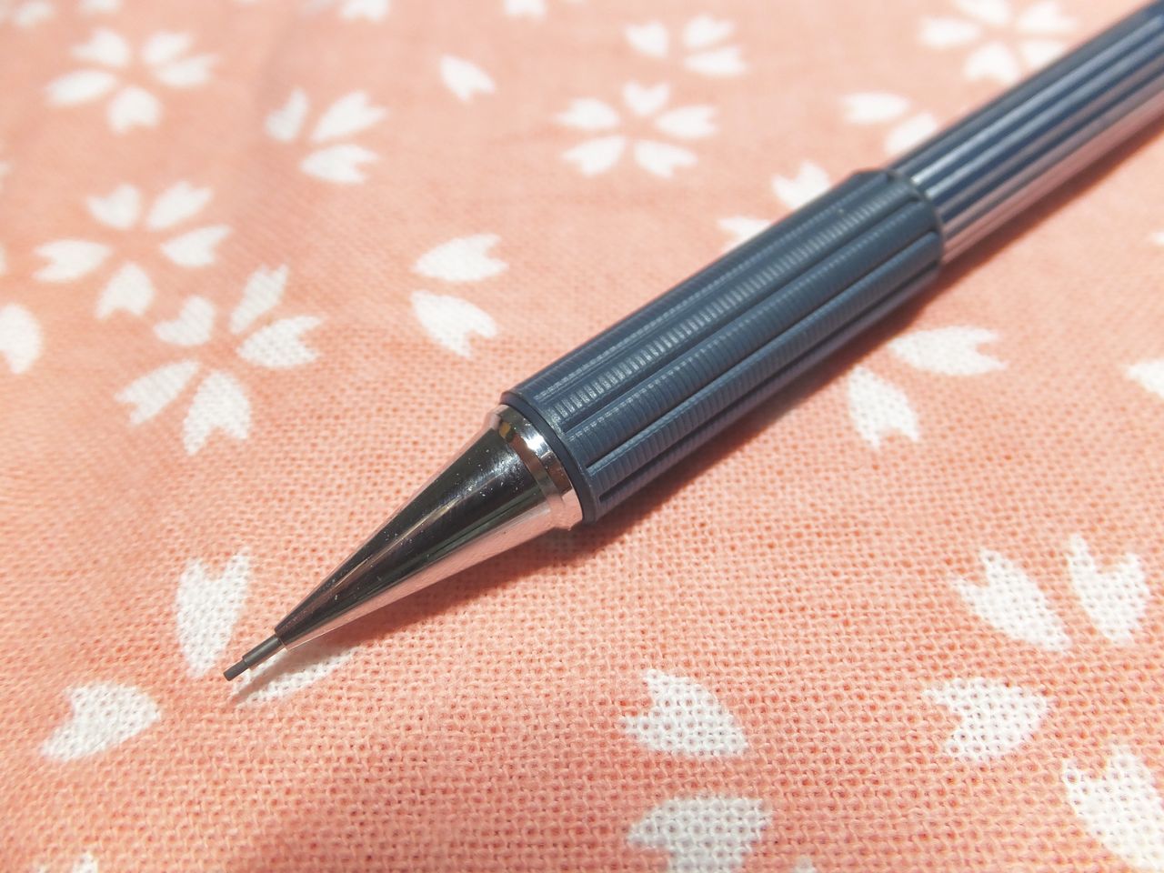 ぺんてる「SHARPLET500 Q545」レビュー : テーゲー日記 〜文具と万年筆