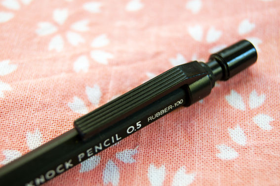 未使用　10本　ラバー軸　RUBBER-100 シャープペンシル　ゼブラ ゼブラ「KNOCK PENCIL RUBBER-100」レビュー : テーゲー日記