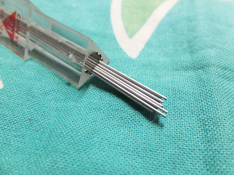 地球鉛筆「シルバーG」レビュー : テーゲー日記 〜文具と万年筆のブログ〜