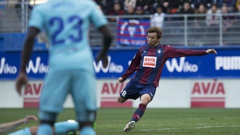 inui_takashi_eibar_0_2_barcelona