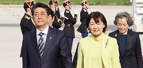 190425_abe_eye-700x336