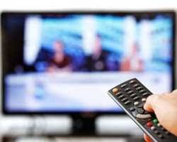 テレビが居間の主役から降格